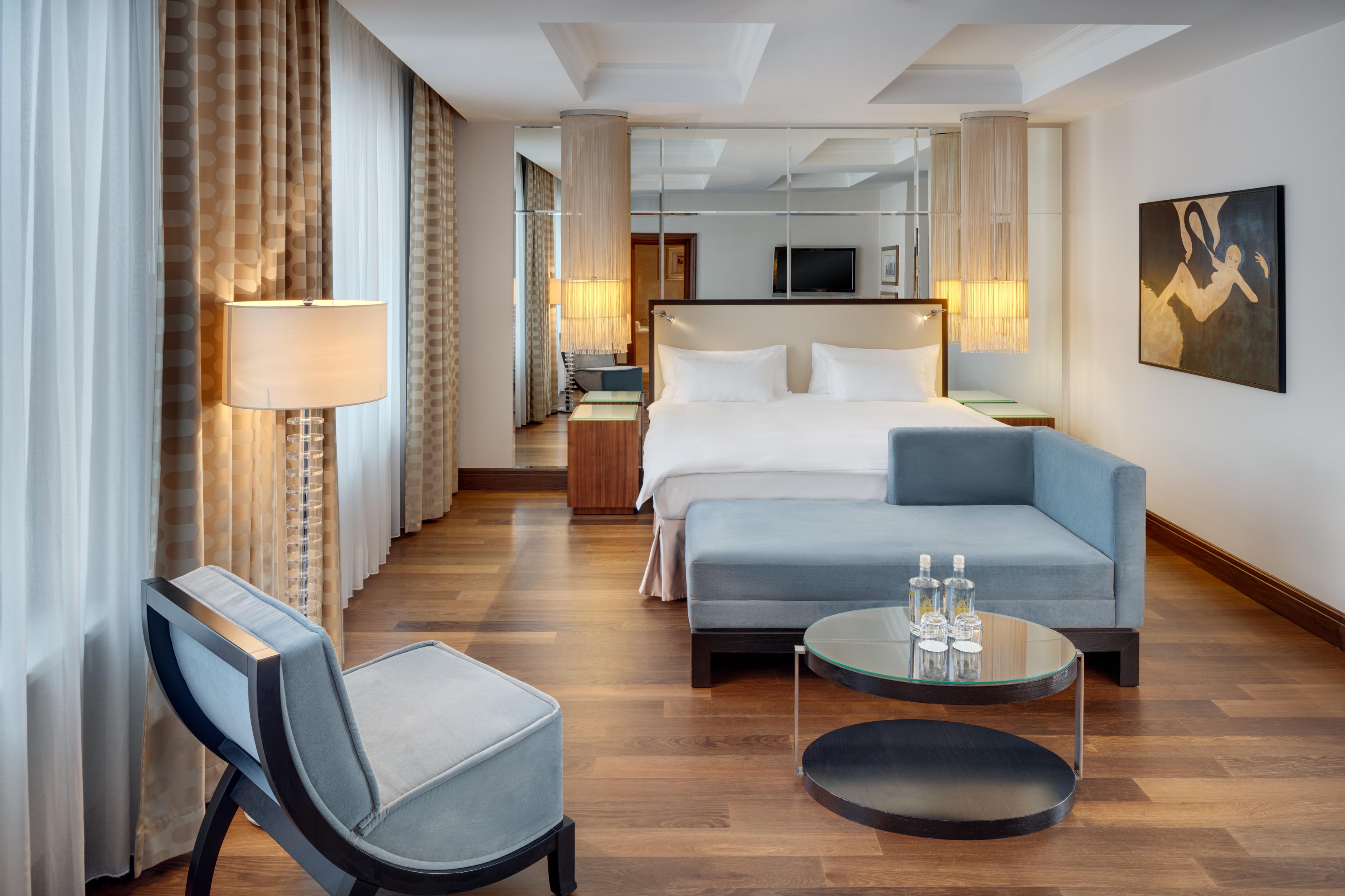 Almanac X Alcron Hotel Prag